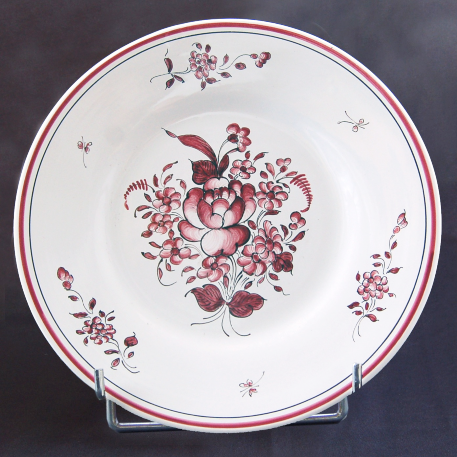 Plain Rim plate with Strasbourg 2 monochrome raspberry hand painted decoration