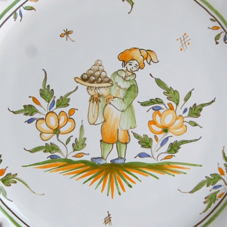 Openwork Chevet plate with hand painted decoration Moustiers 5