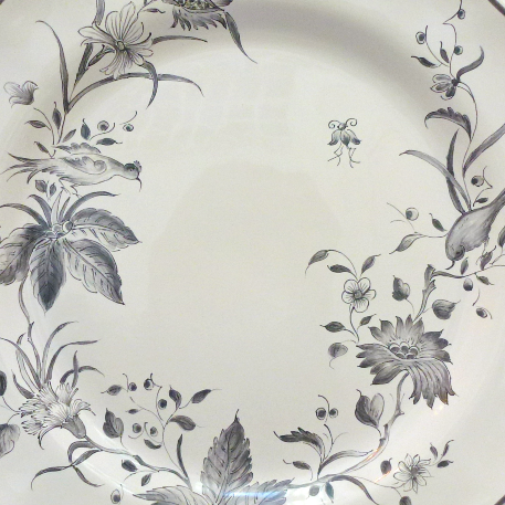 Scalloped Edge Round Feston serving plate with St Omer monochrome grey decor