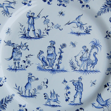 Scalloped Edge Round Feston serving plate with elaborate Moustiers monochrome blue decor