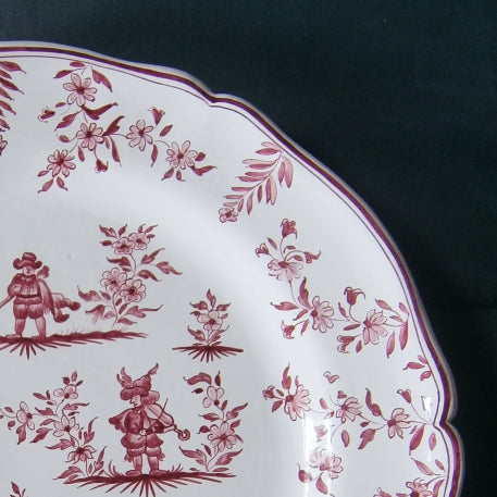 Scalloped Edge Round Feston serving plate with elaborate Moustiers monochrome raspberry decor