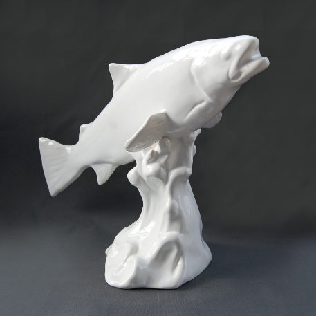White Truite sur socle Pouplard